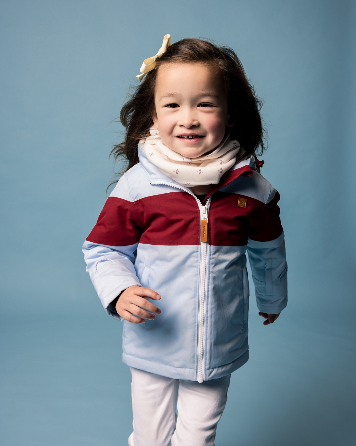 Kids and women's ski brown and white fleece neck warmer for boys and girls, made with soft, breathable fabric to keep necks warm during outdoor play, skiing, and winter snow activities