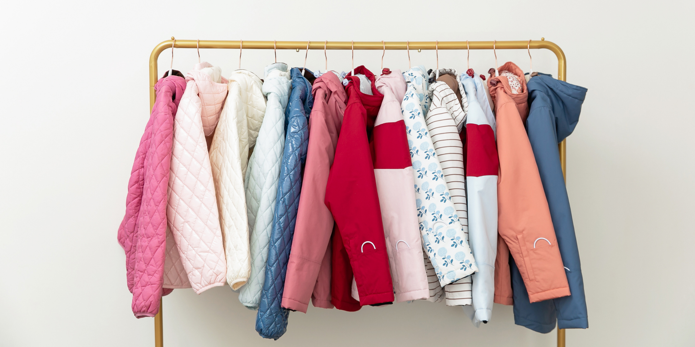 How to Choose the Right Winter Coat Size for Kids (So It Lasts All Season)