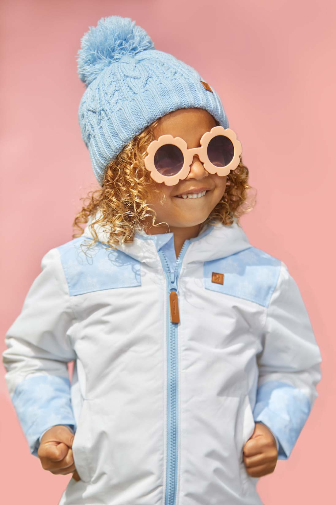 Classic Cable Knit Pom Pom Hat in Sky Blue